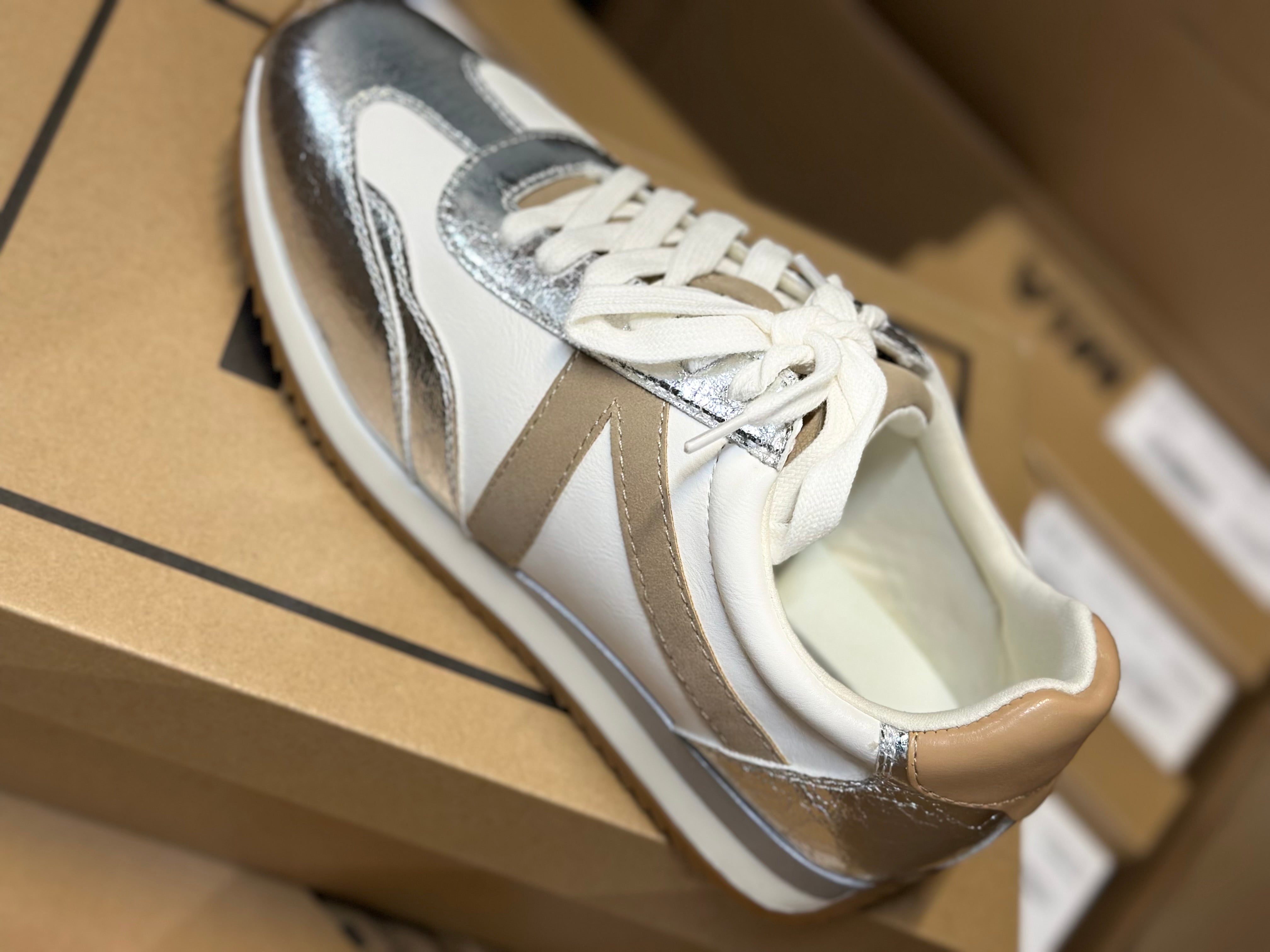 Mia Rafa Nude Sneaker