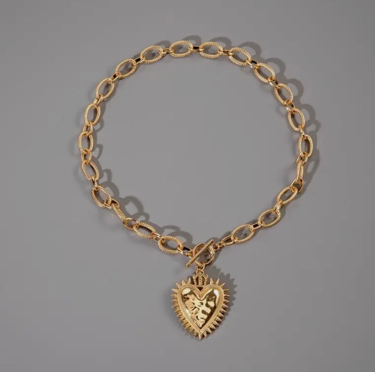 Spiked Heart Chunky Chain Toggle Necklace