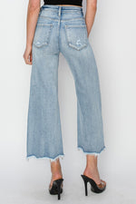 Load image into Gallery viewer, HIGH RISE FRONT PATCH POCKET ANKLE FLARE JEANS
