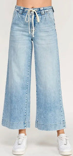 Load image into Gallery viewer, Petra153 ~ Soft Touch High Rise Comfort Trouser Wide Leg Jean
