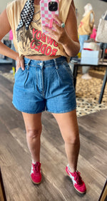 Load image into Gallery viewer, Pin Tuck Denim Shorts
