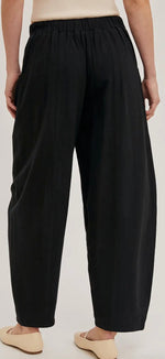 Load image into Gallery viewer, Bluivy ~ Relaxed Barrel Pants with Pockets
