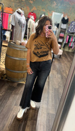 Load image into Gallery viewer, Vintage Car Graphic Tee
