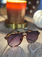 Load image into Gallery viewer, Dax Fall Sunglasses
