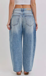Load image into Gallery viewer, Cello Mid Waisted Barrel Denim
