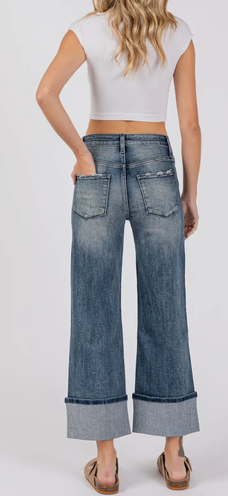 Petra 153 ~ High Rise Stretch Loose
Straight w/ Cuffed Hem