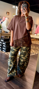 Load image into Gallery viewer, Lace Asymmetrical Tee
