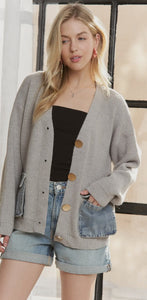 ADORA LA STRIPED ACCENTS DENIM POCKETS OVERSIZED
KNIT CARDIGAN