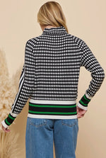Load image into Gallery viewer, Cezele ~ Zip Up HoundstoothSweater
