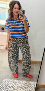 Load image into Gallery viewer, Striped Boxy Tee
