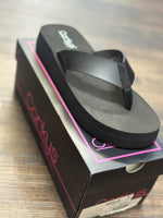 Load image into Gallery viewer, Corky “Just Add Water”  Flip Flop
