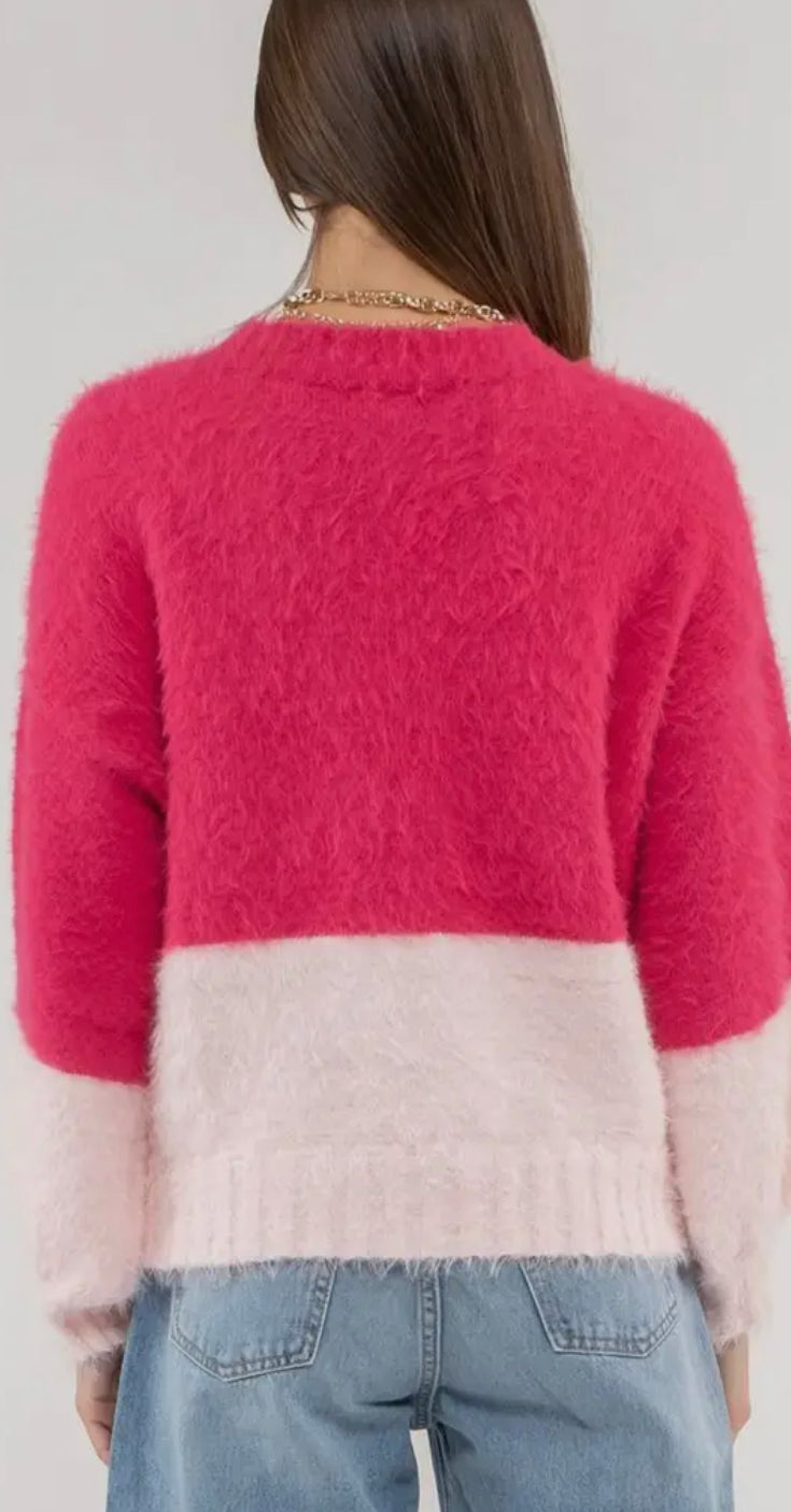 Horizontal Split Fuzzy Pullover Sweater