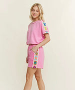 Load image into Gallery viewer, Mineral Washed Crochet Patch Trim Knit Shorts
