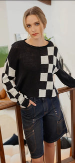 Load image into Gallery viewer, Blu Pepper Color-block Checkered Lightweight Sweater
