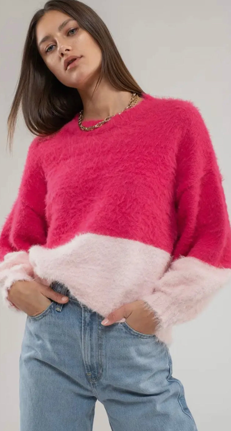 Horizontal Split Fuzzy Pullover Sweater