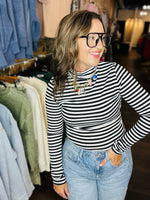 Load image into Gallery viewer, Striped Turtle Neck
