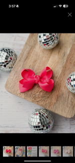 Load image into Gallery viewer, Original Bow- Alligator Clip
