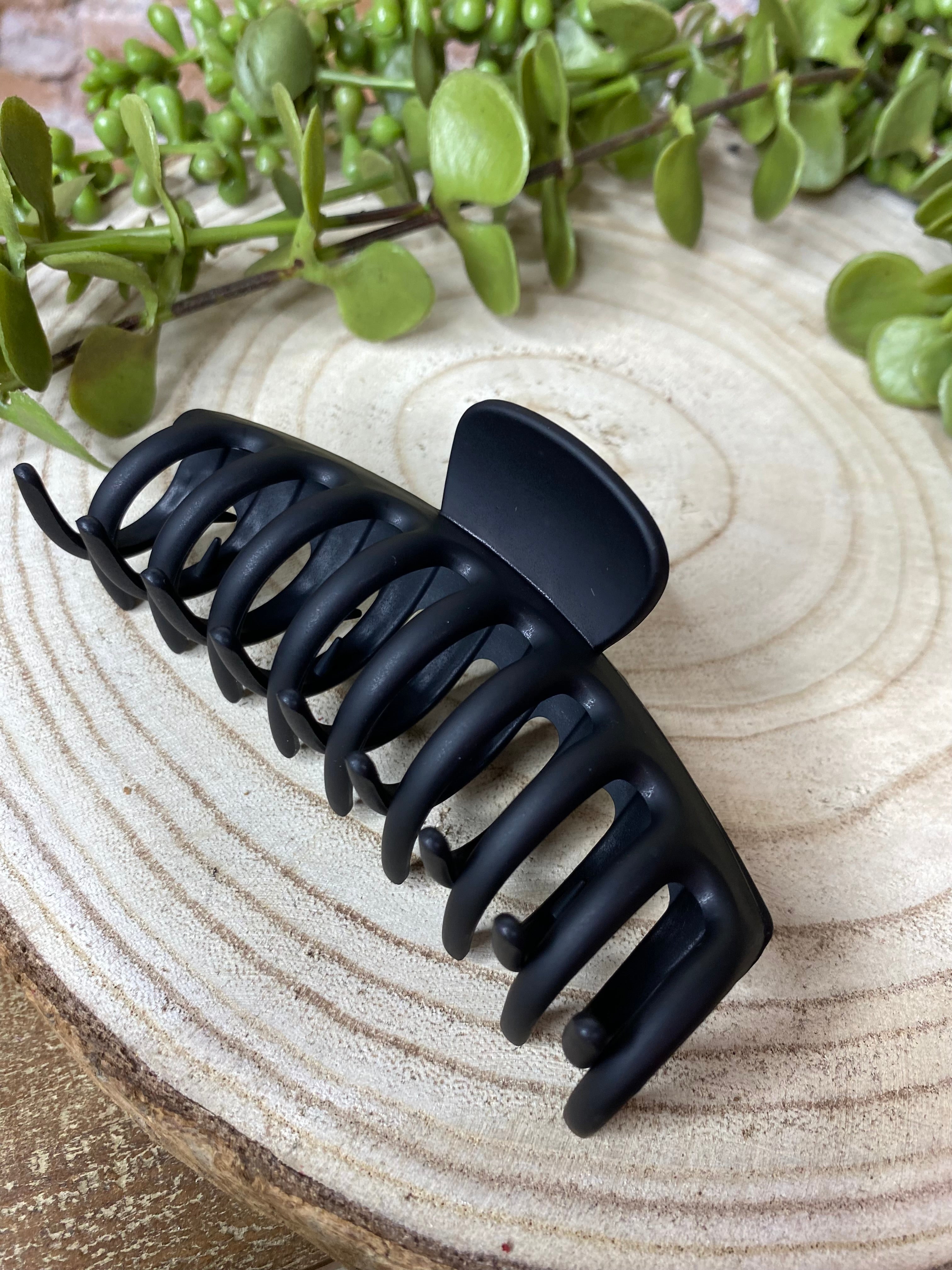 Matte Oversized Hair Claw Clip